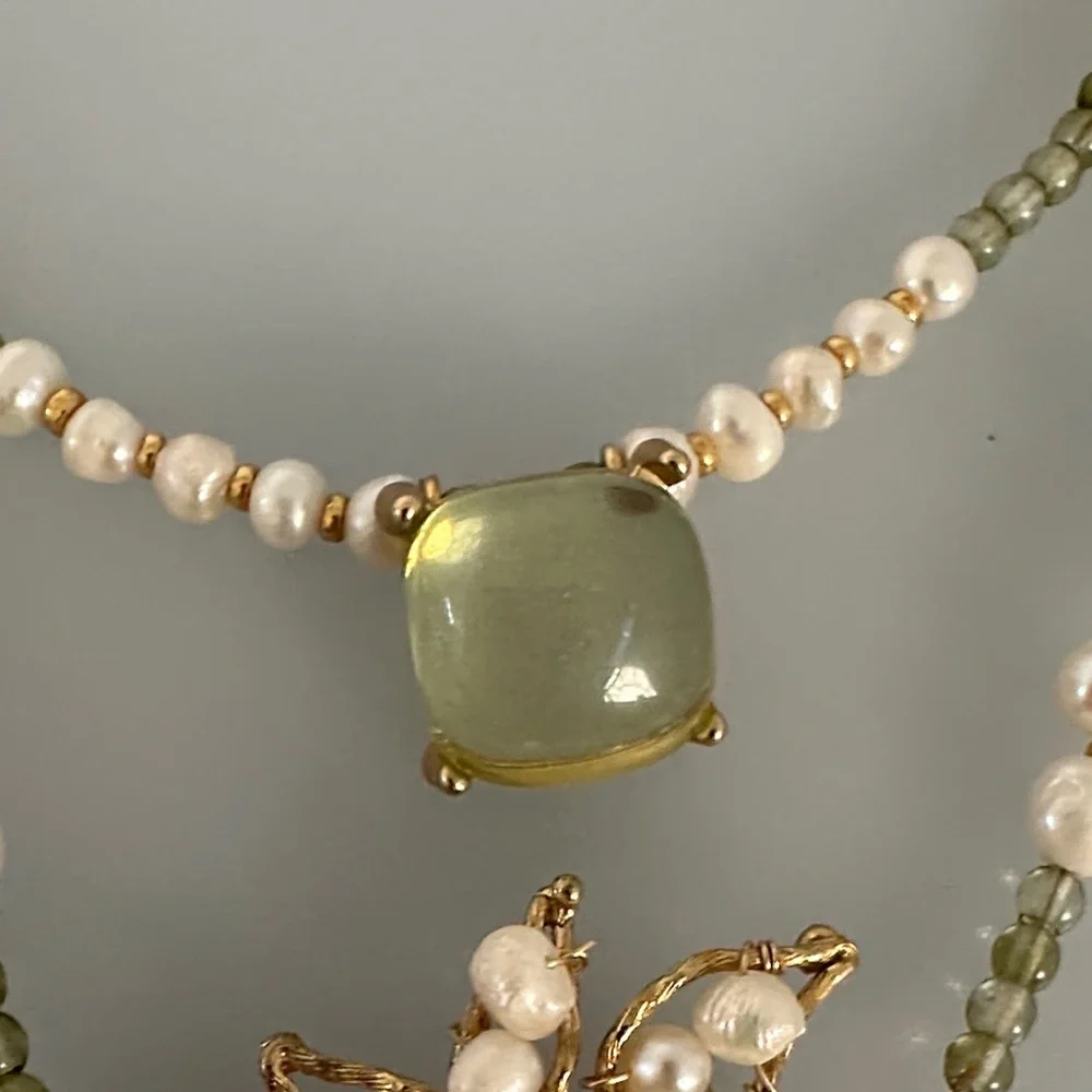 Freshwater Pearl and Green Beaded Necklace with Gold Accents